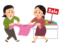 在甩卖中争夺商品的女性