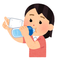 掀起口罩-挂在下巴上补充水分的人(女性)